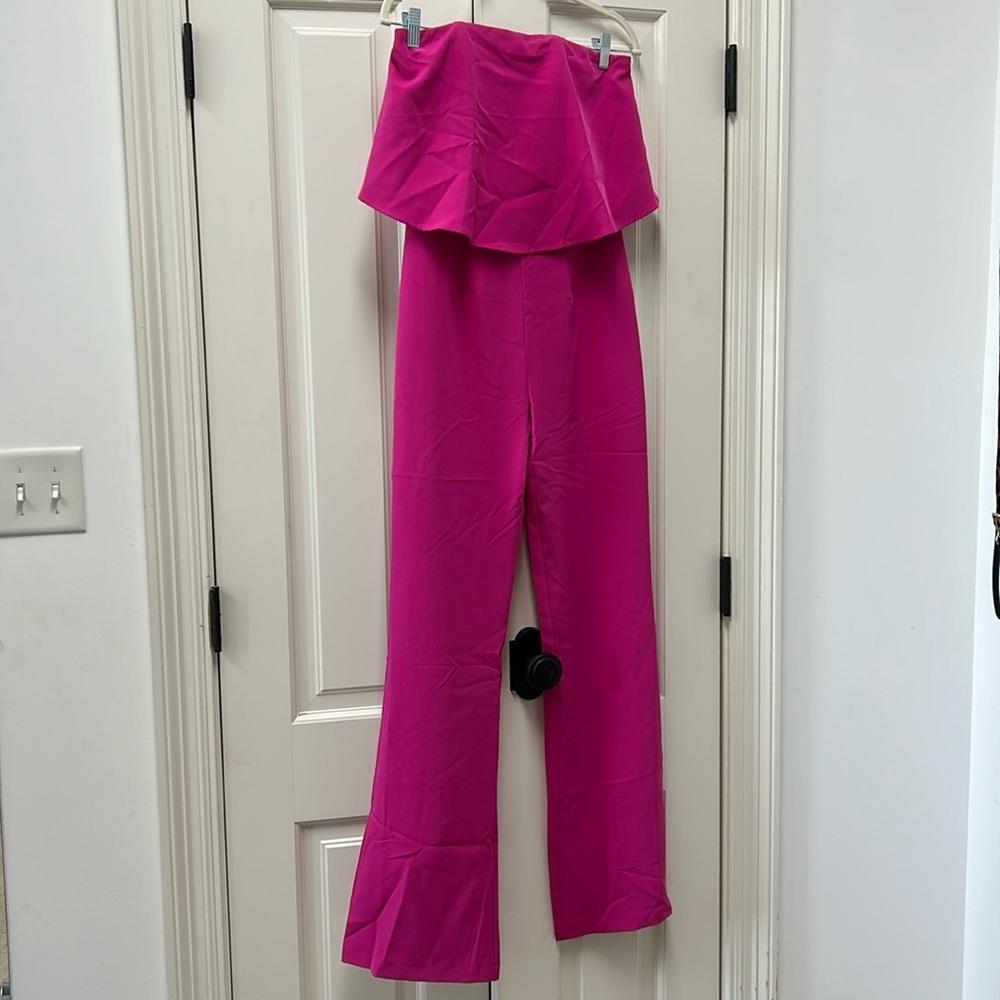 Gianni Bini size small bright pink strapless jumpsuit